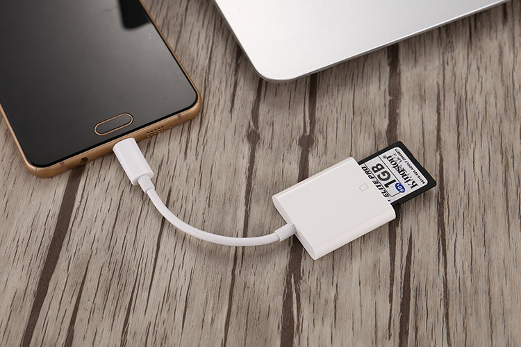 SD card reader